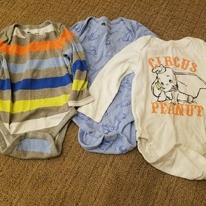3 baby gap 18-24m dumbo onesies